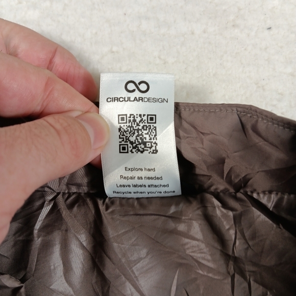 The North Face Jacket Mens XL Tan Circaloft Quilted Outdoor Gorpcore Hiking - Picture 3 of 14